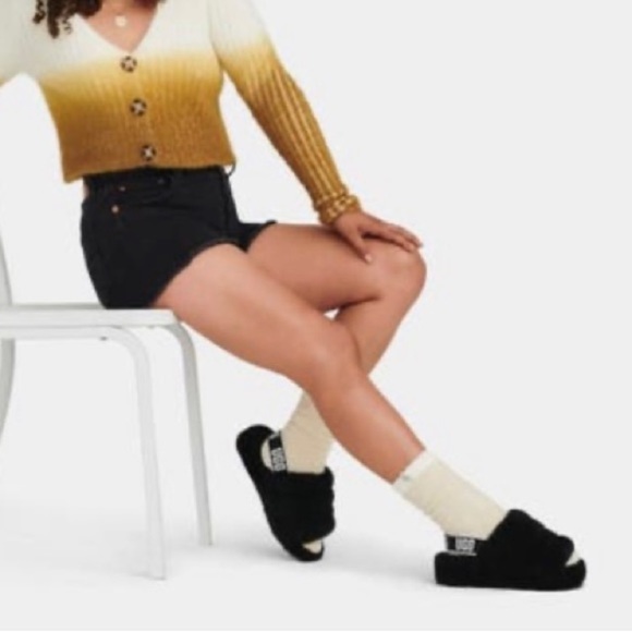 Women’s Ugg Fluff Yeah Slide Slippers - Picture 9 of 10
